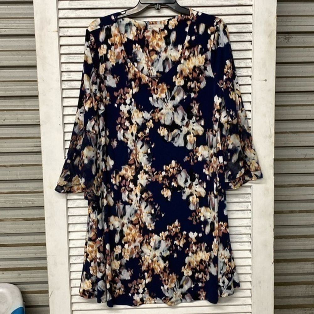 EST. 1946 Dress Floral Navy size Large